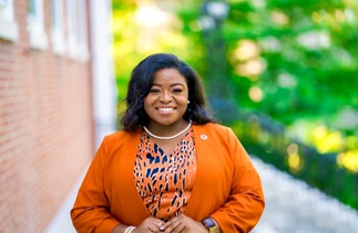 Chassity Coston Headshot